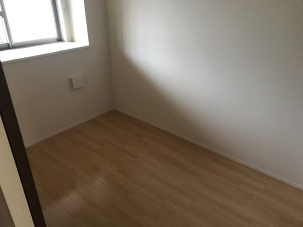 サンライズ西中田の物件内観写真